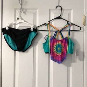 2 piece swimsuit size xl 14/16 NWT